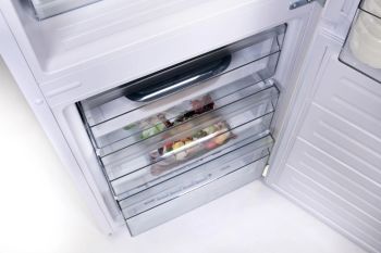 RCS2233W bílá 4roky záruka zdarma po registraci