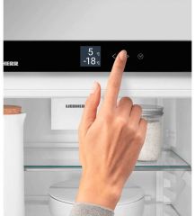 CNcre5203 Red červená RAL3020 10let záruka výrobce po registraci