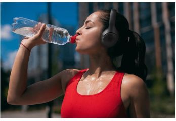 BHP8700BLACK černá