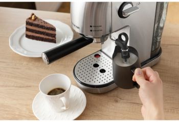 SES4900SS stříbrná