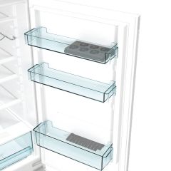 RKI418EE1 bílá Bezplatný servis 5 let po registraci