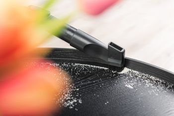 051790000 Stormy Home