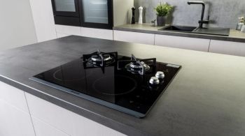 BPI6414BM černá 4roky záruka zdarma po registraci