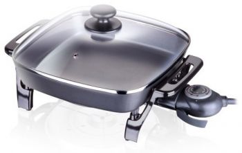 016190000 Festa černá