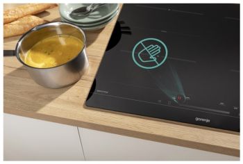 ISC645BSC černá Bezplatný servis 5 let po registraci