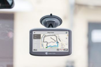 E505Magnetic černá