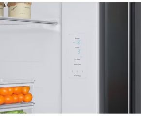 RS68A884CB1/EF černá