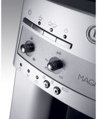 ESAM3200 stříbrná